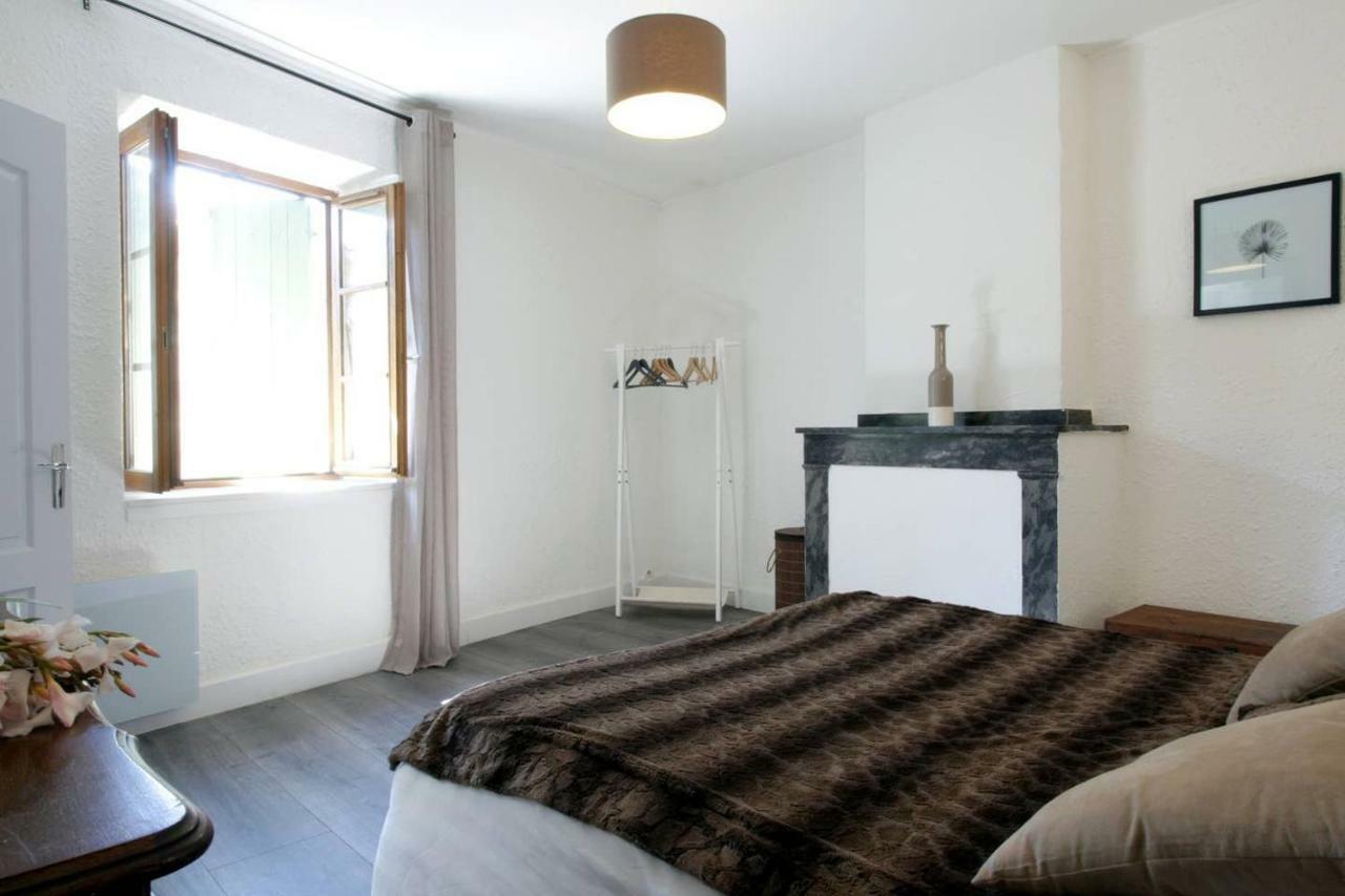 Les Gites De Laure - L'Or Vert, Appartement Avec Vue Sur Le Chateau, Parking Prive, Climatisation, Netflix, A 160 M De La Cite Medievale Каркассонн Екстер'єр фото